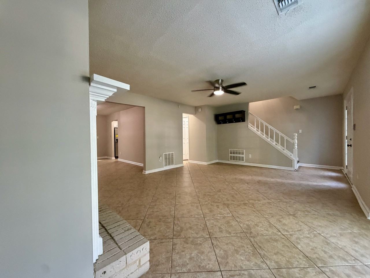 5200 Afton Way Se - Photo 6 of 31
