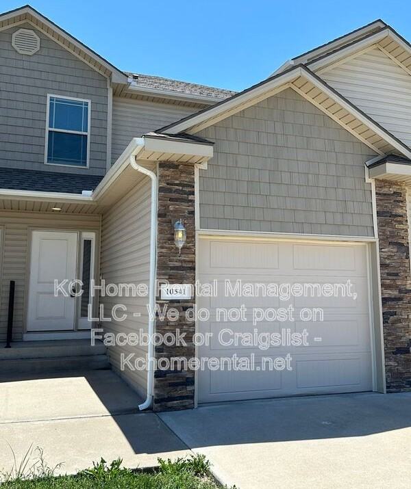 10541 Kane Dr - Photo 3 of 37