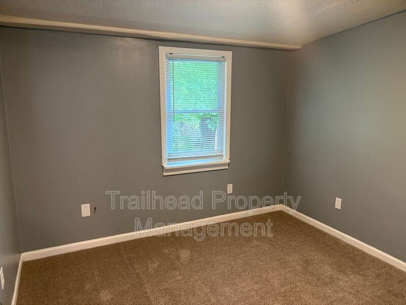 10031 E Wilson Rd - Photo 7 of 15
