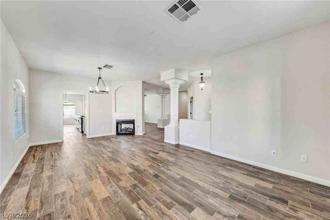740 Aldo Rae Ct - Photo 5 of 35
