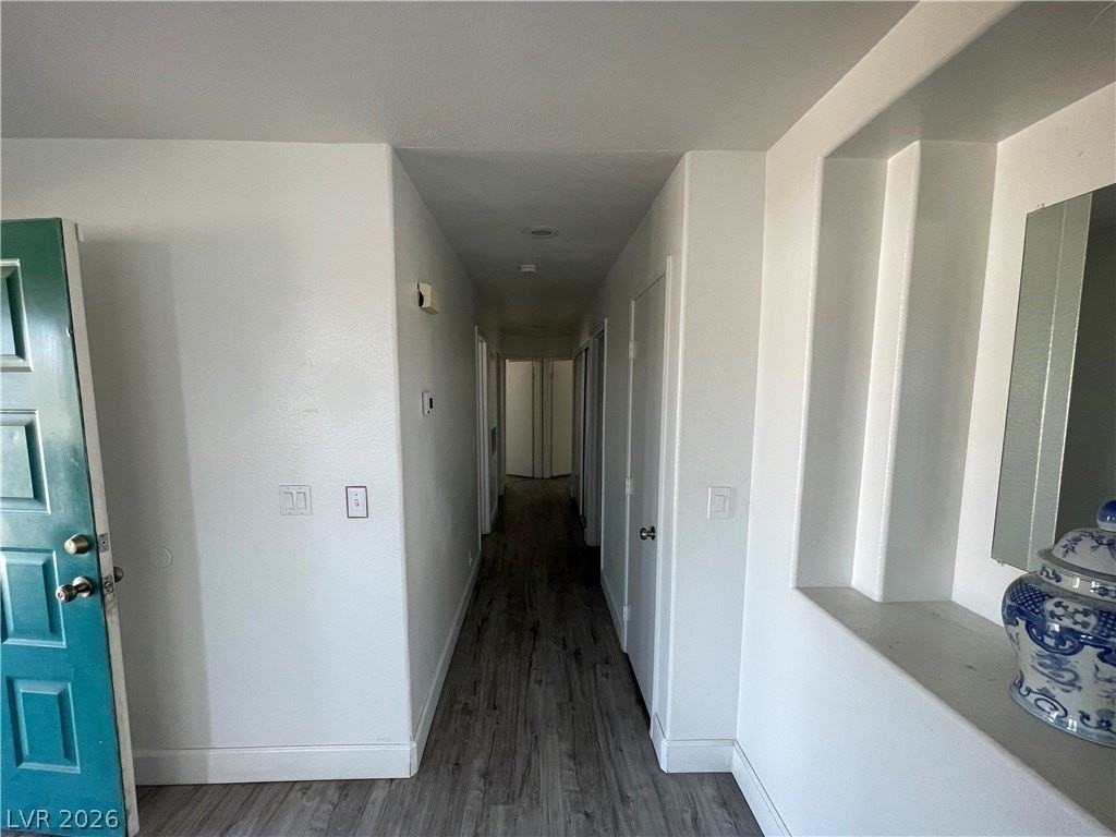 1521 Linnbaker Ln #203 - Photo 7 of 15