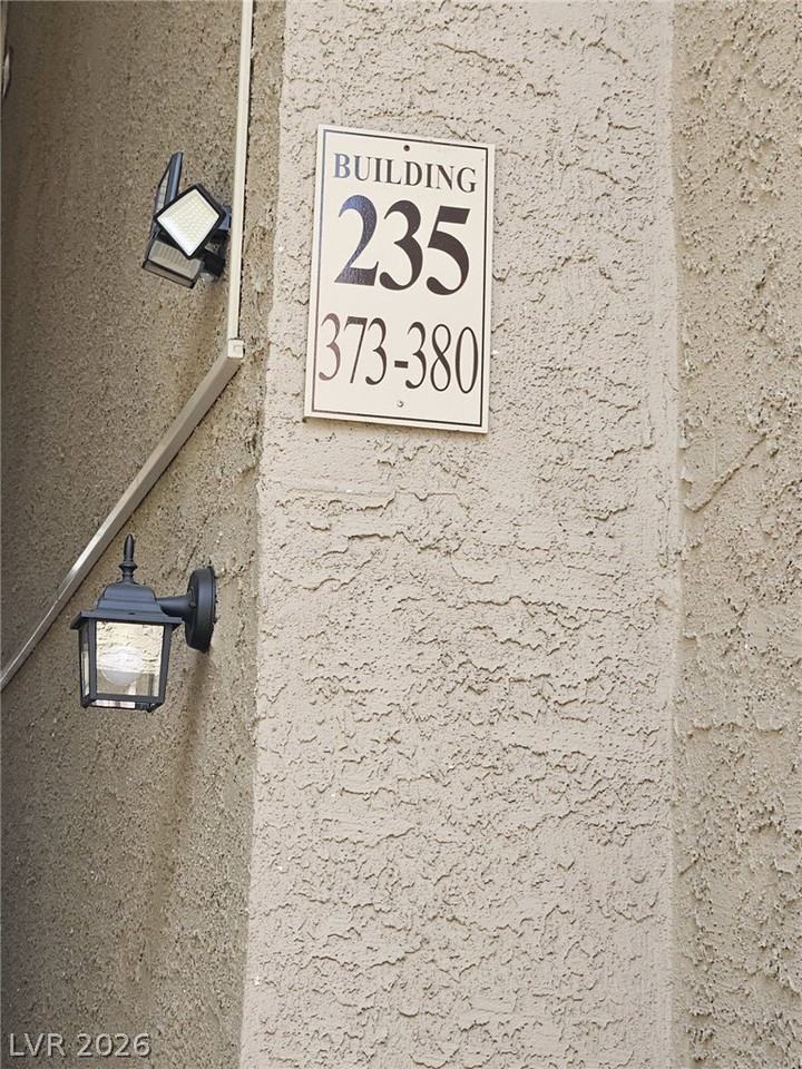 5060 Indian River Dr #377 - Photo 2 of 8