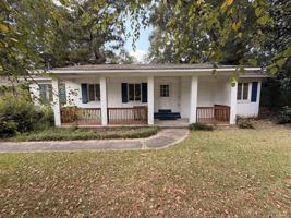 featured image of 419 S 36th Ave