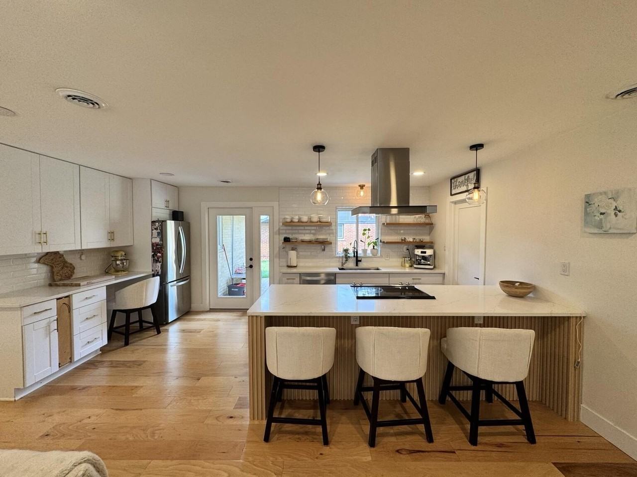 2380 Walce Dr - Photo 4 of 16