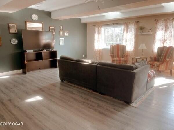 8464 Carver Rd - Photo 5 of 33