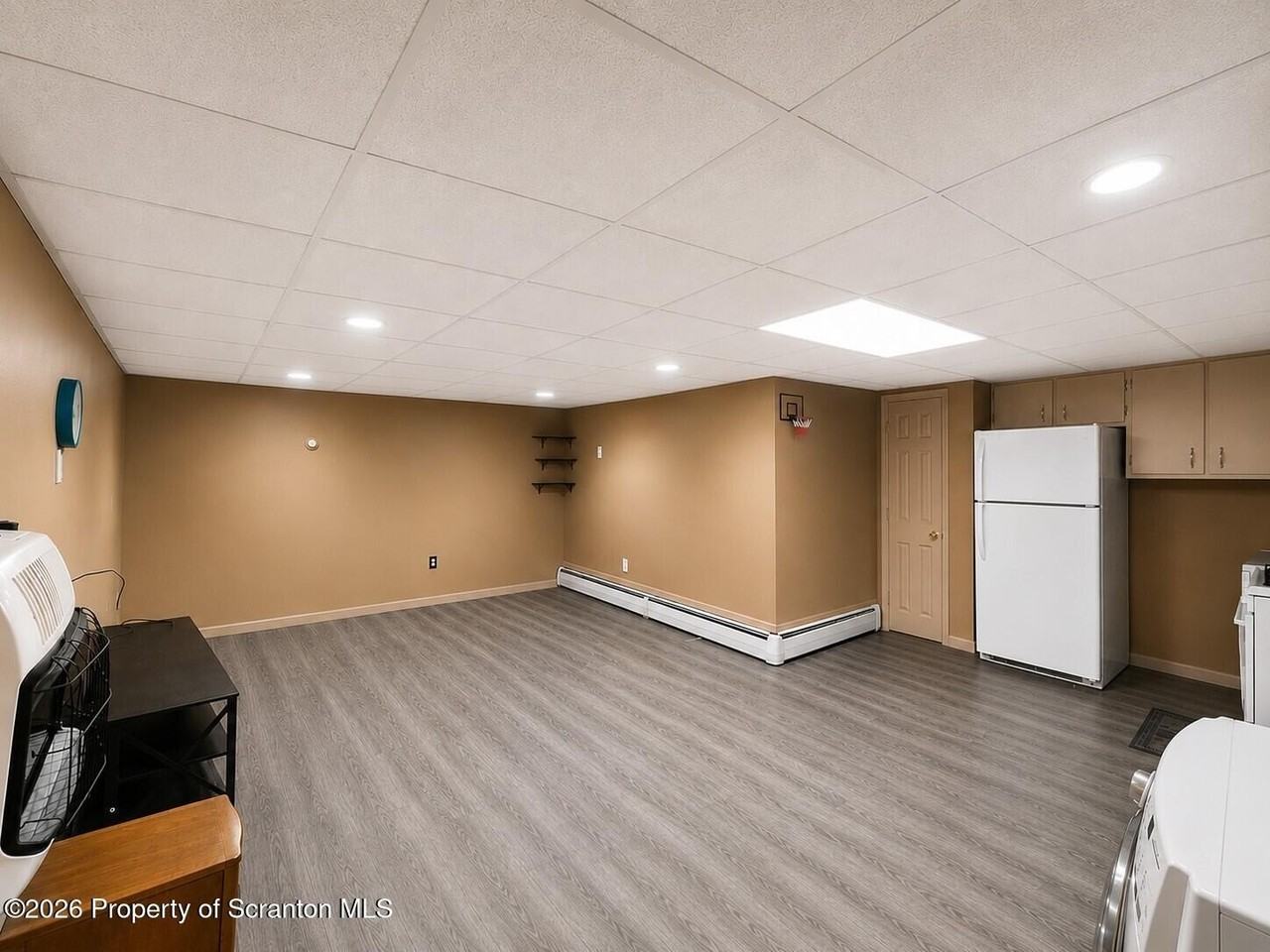 2125 Ash St #B - Photo 4 of 12