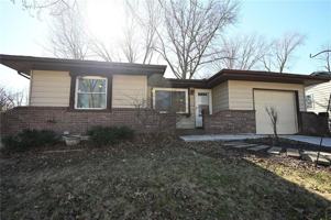 featured image of 5720 N Drury Ave