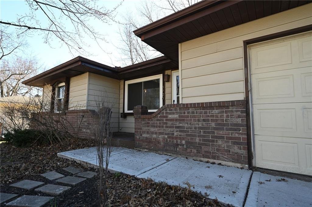 5720 N Drury Ave - Photo 3 of 17