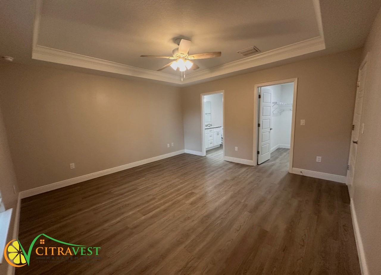 9078 N Arcadia Way - Photo 5 of 13
