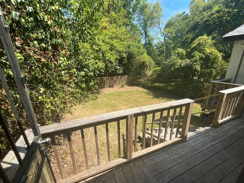 420 Lawrence Rd - Photo 5 of 20