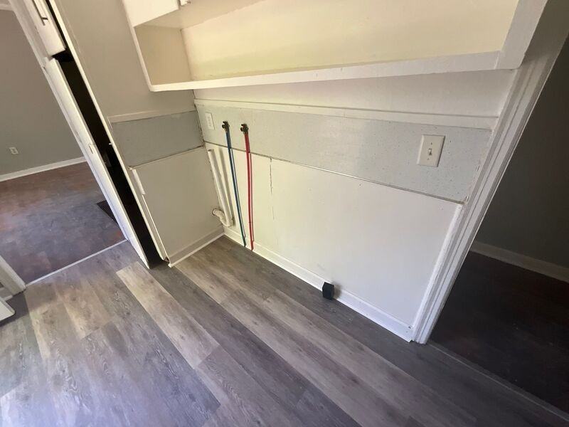 420 Lawrence Rd - Photo 7 of 20