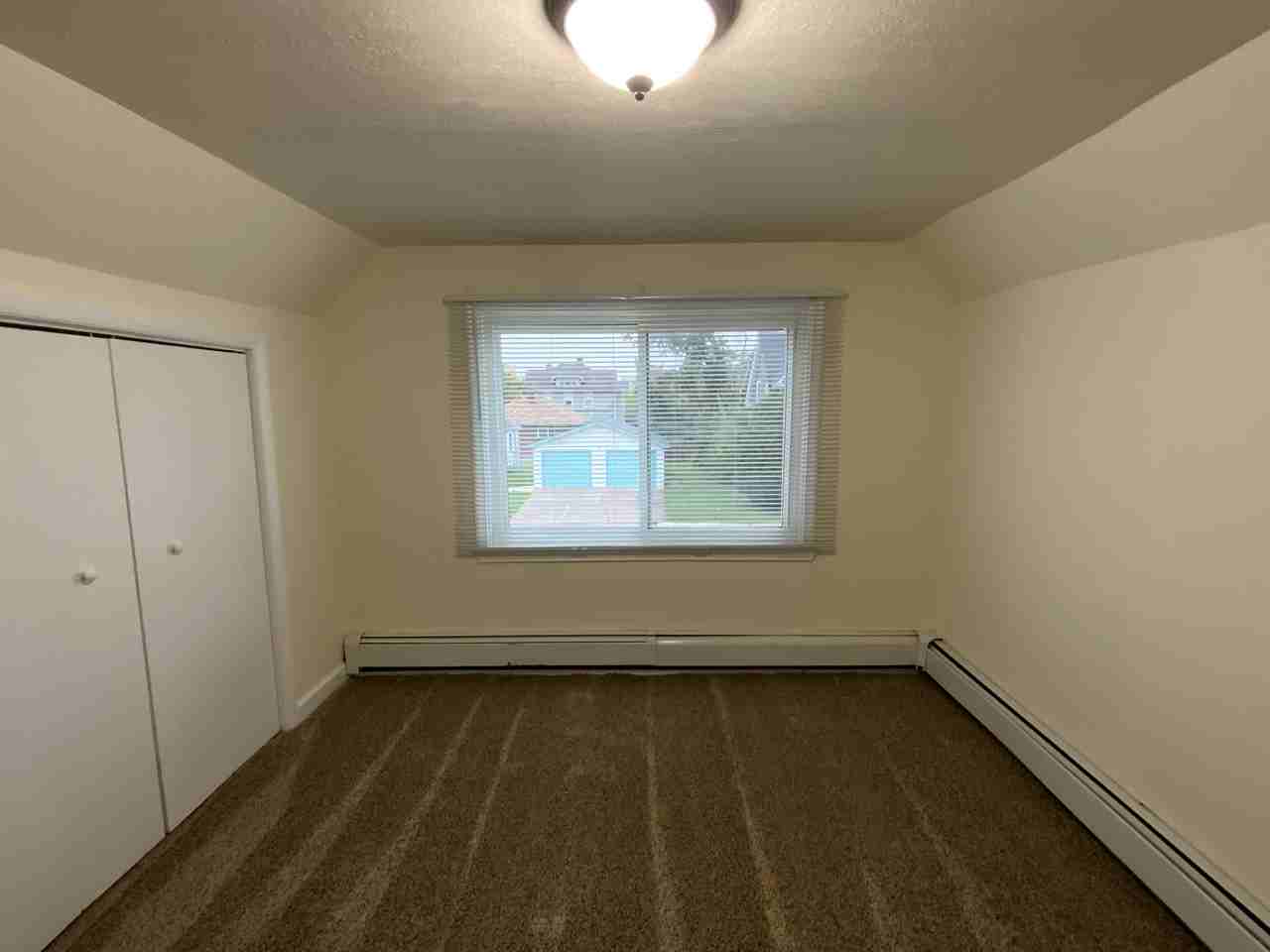 1318 Harrison St - Photo 6 of 17