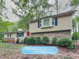 4579 N Woodlake Ln Se - Photo 1 of 1