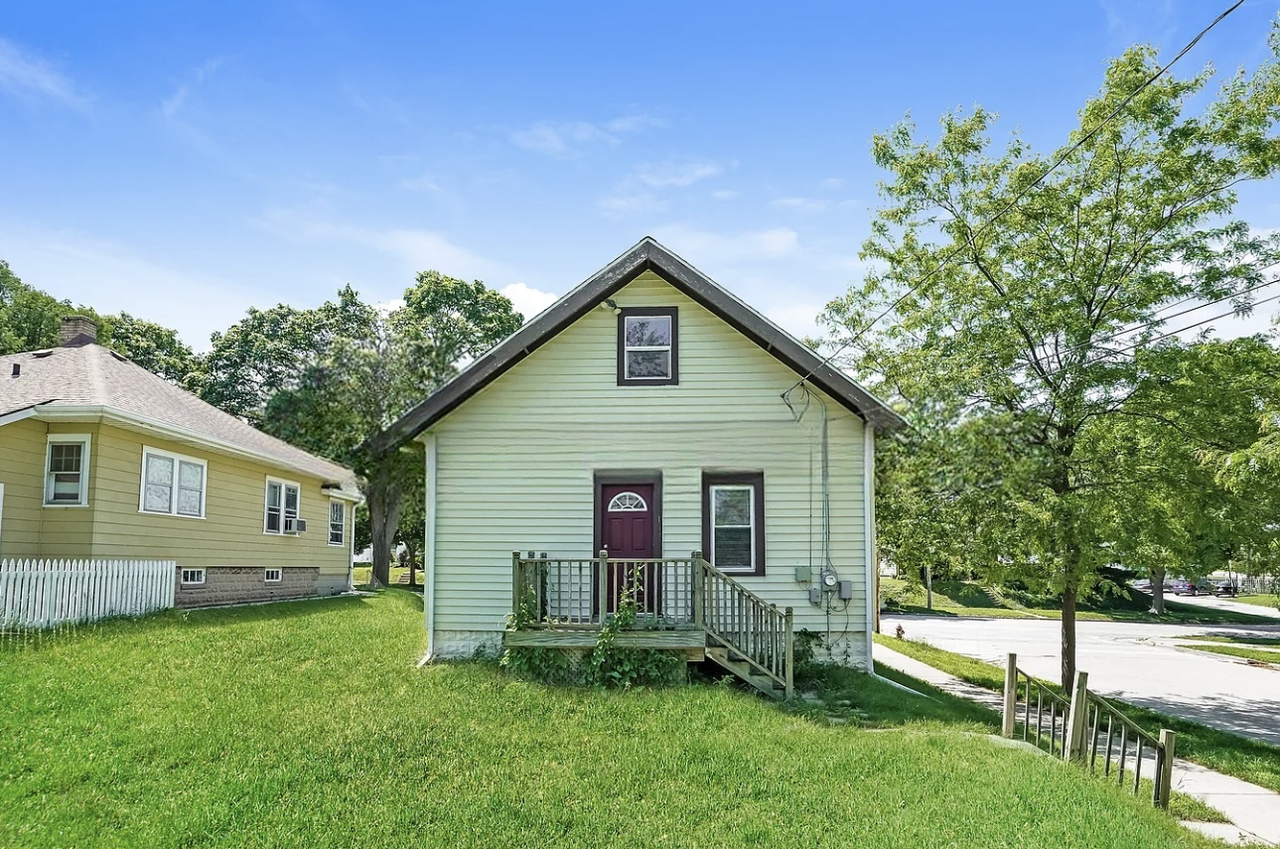 3946 S Lipton Ave - Photo 7 of 7