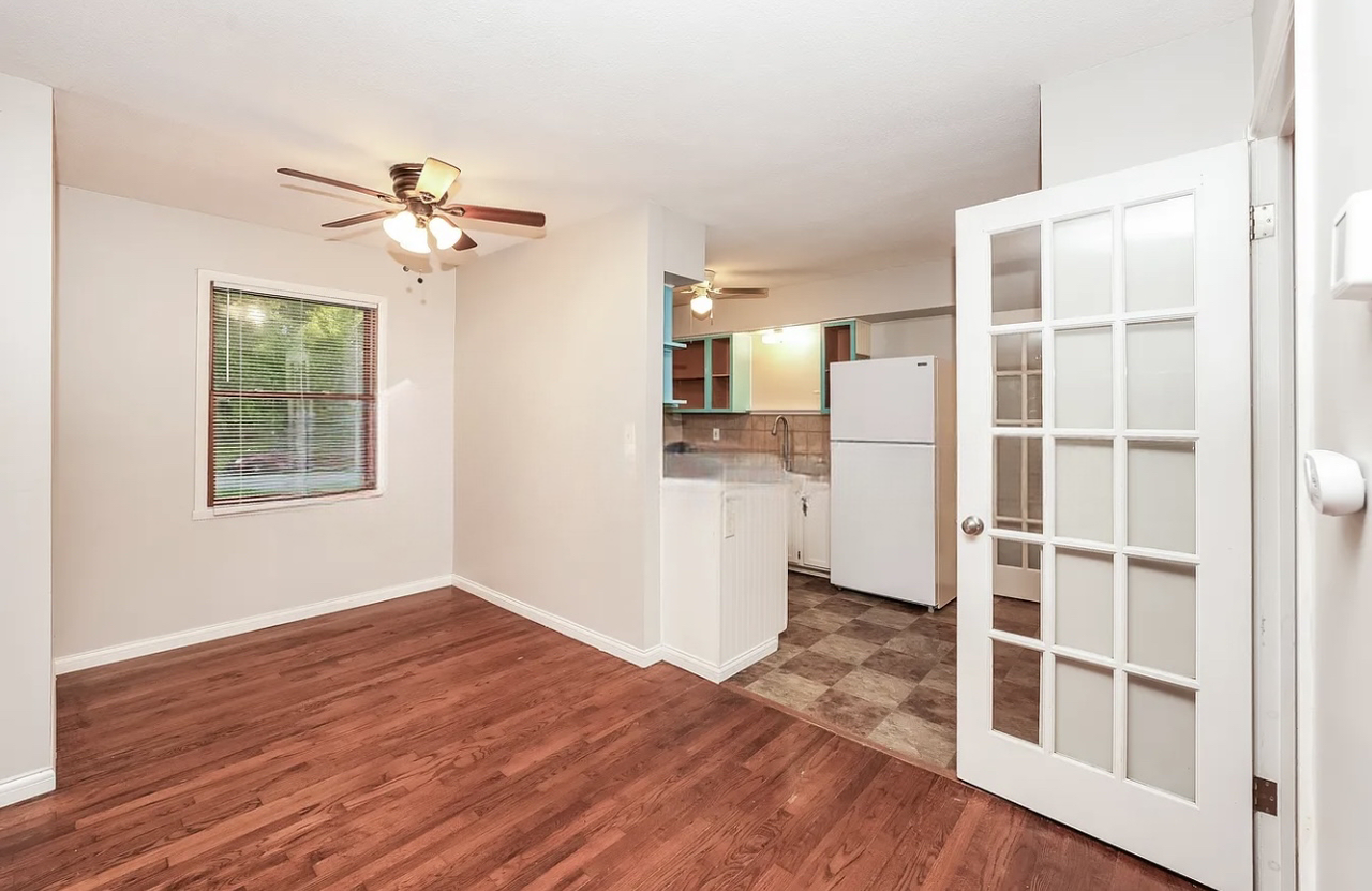 1309 Cedar Dr - Photo 3 of 7