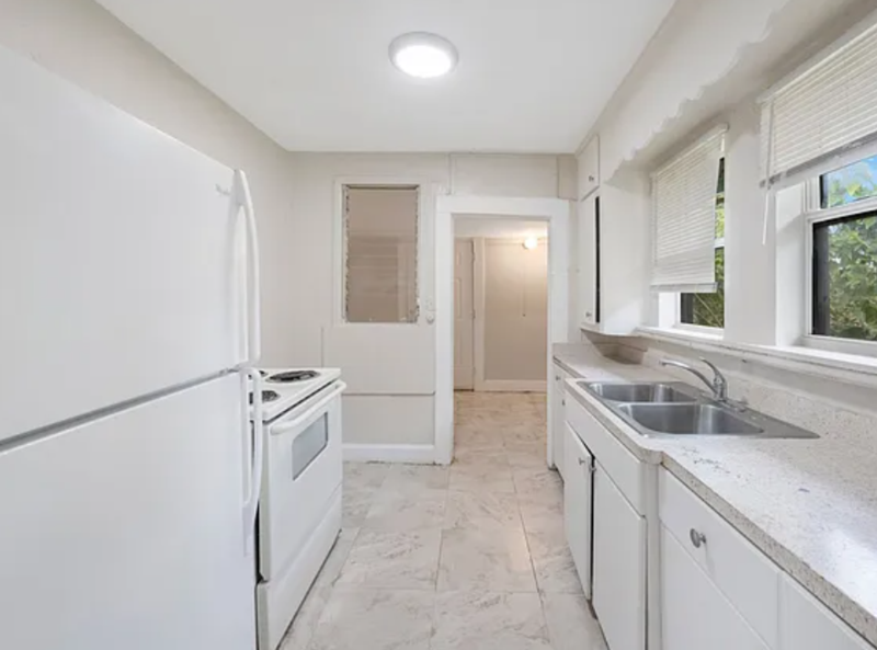 235 35th St S - Photo 6 of 36