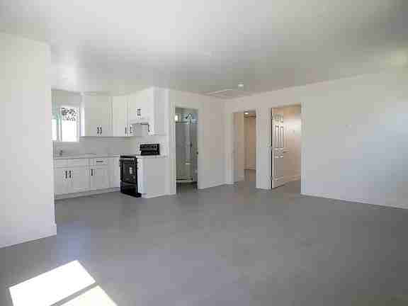 4911 Lynnfield St - Photo 6 of 10
