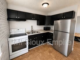 705 W 18th St #5 - Photo 1 of 1