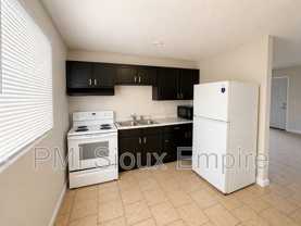 705 W 18th St #1 - Photo 1 of 1