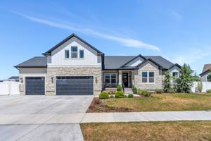 featured image of 4871 N Mt Nebo Dr