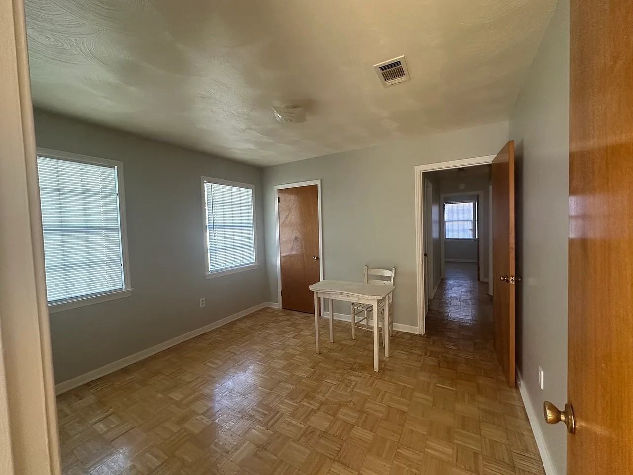 3148 Livingston Rd - Photo 5 of 14