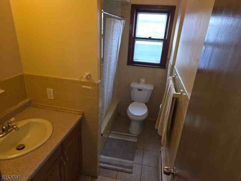 209 Ampere Pkwy #2 - Photo 6 of 8