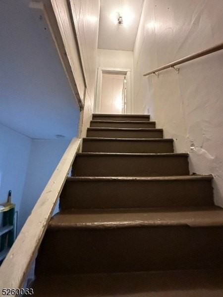 14 W Main St Apt B - Photo 7 of 22