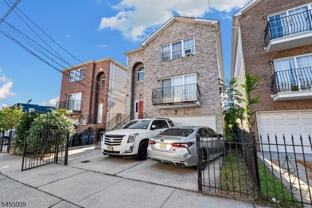 49 Seabury St #1 - Photo 1 of 1