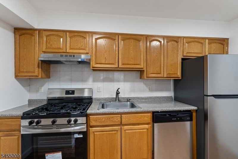 49 Seabury St #1 - Photo 3 of 11