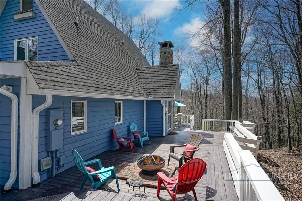140 Leigh Cir - Photo 5 of 50