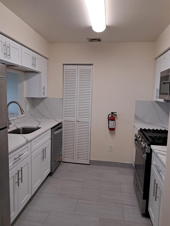 6-2 Bergen Ridge Rd #6-2 - Photo 3 of 10