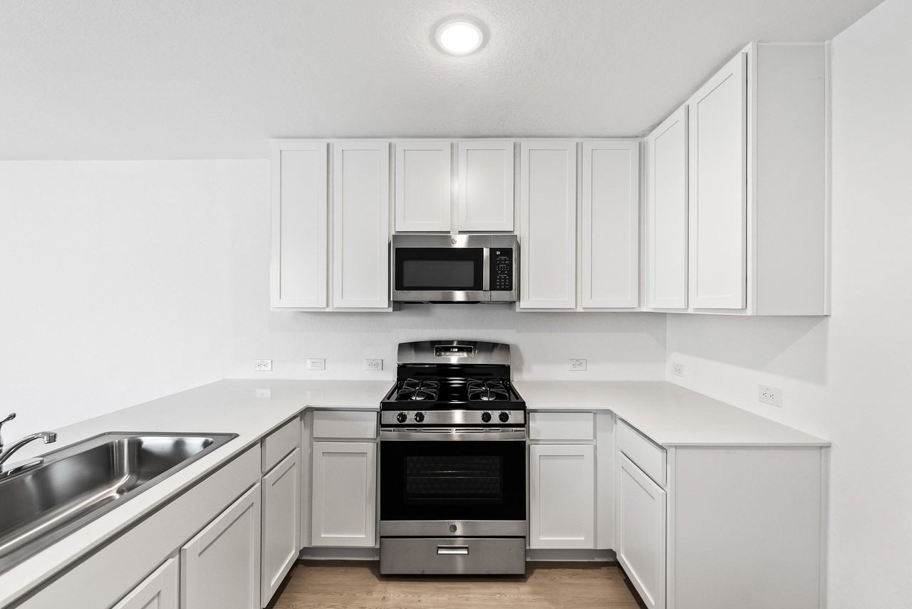 3528 Hilts Trl #NA - Photo 7 of 37