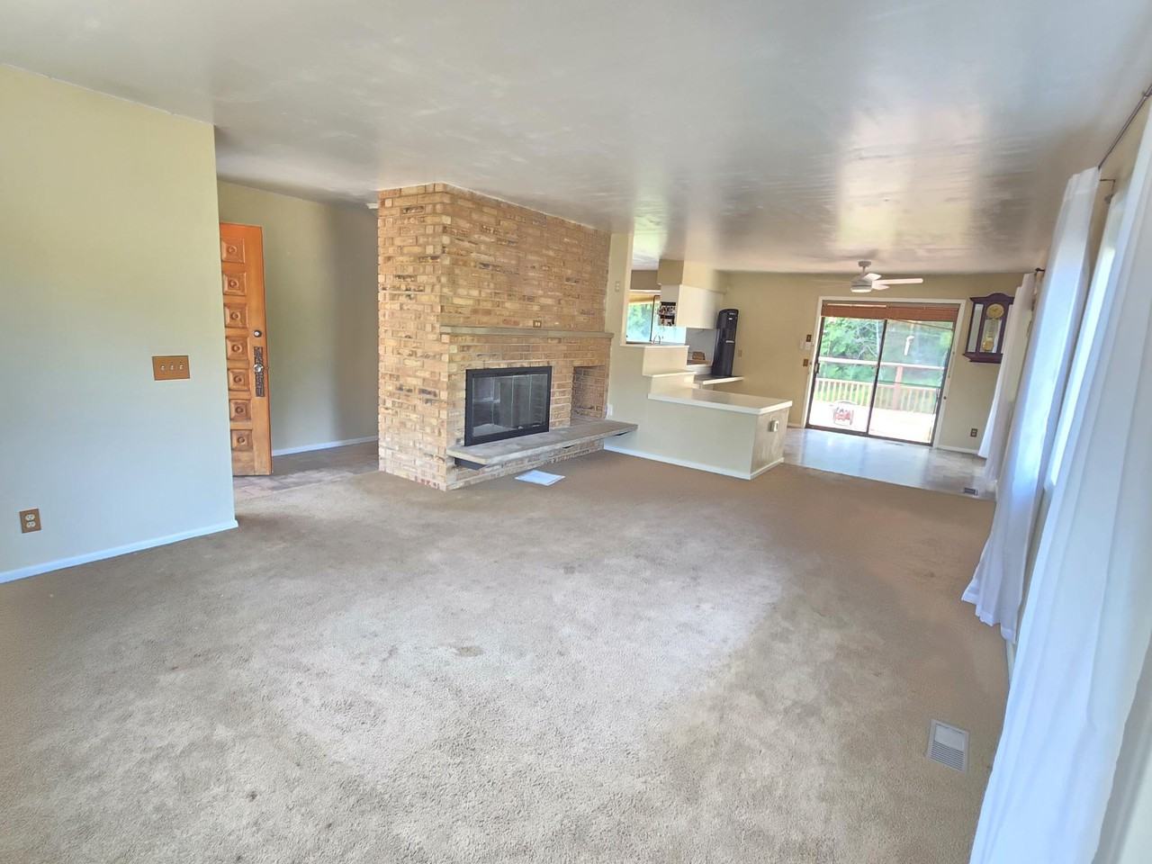 5893 Northwest Dr #NA - Photo 6 of 20