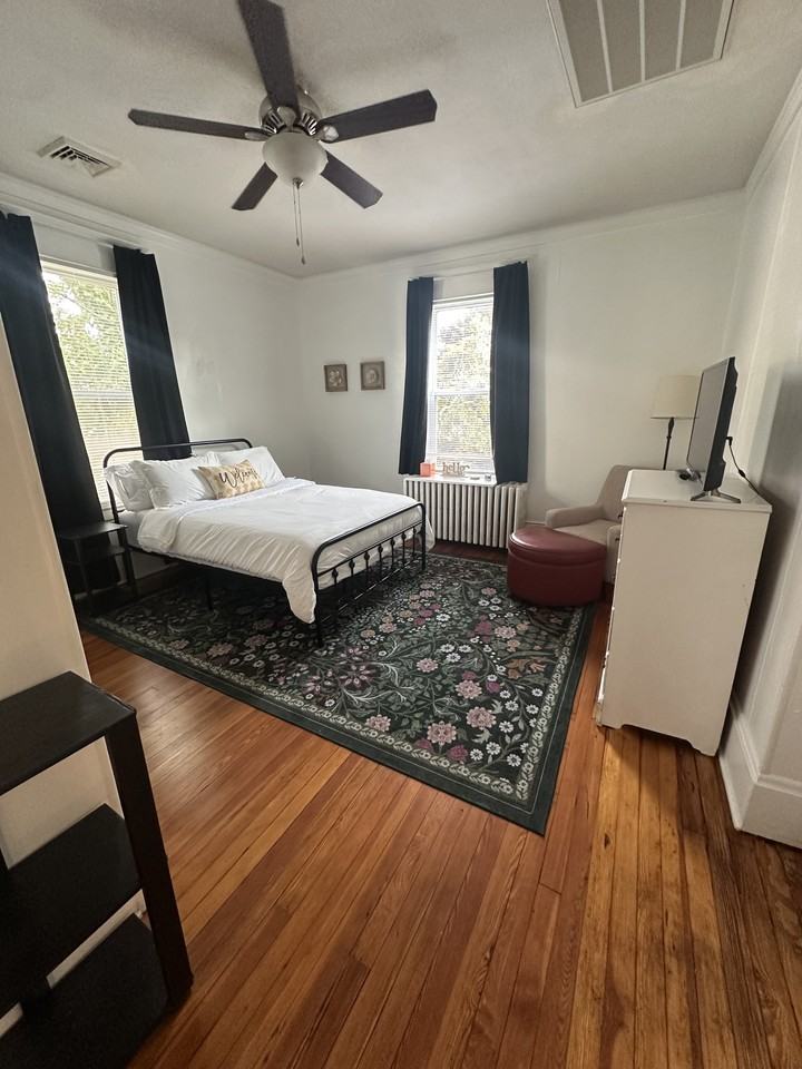 430 Allison Ave Sw #3 - Photo 7 of 10