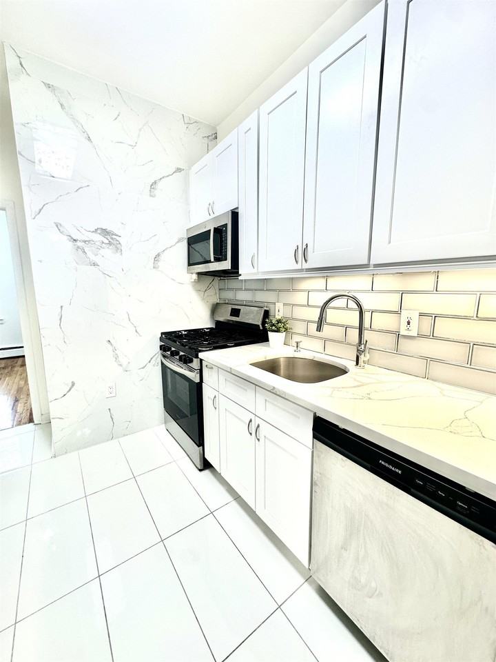181 South St #3 - Photo 7 of 29