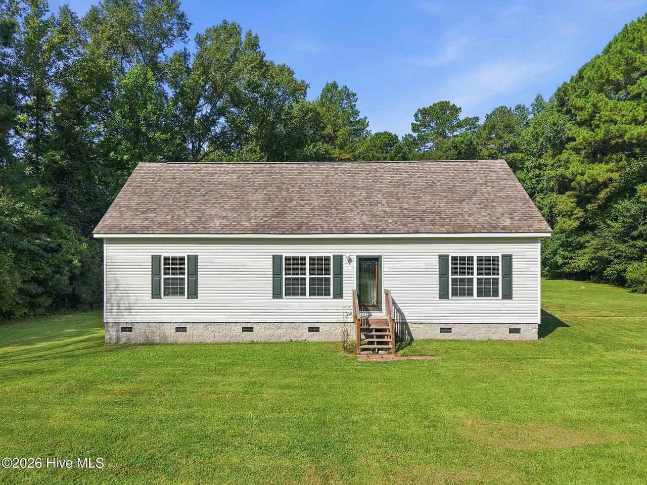 103 Meadowview Rd - Photo 2 of 50