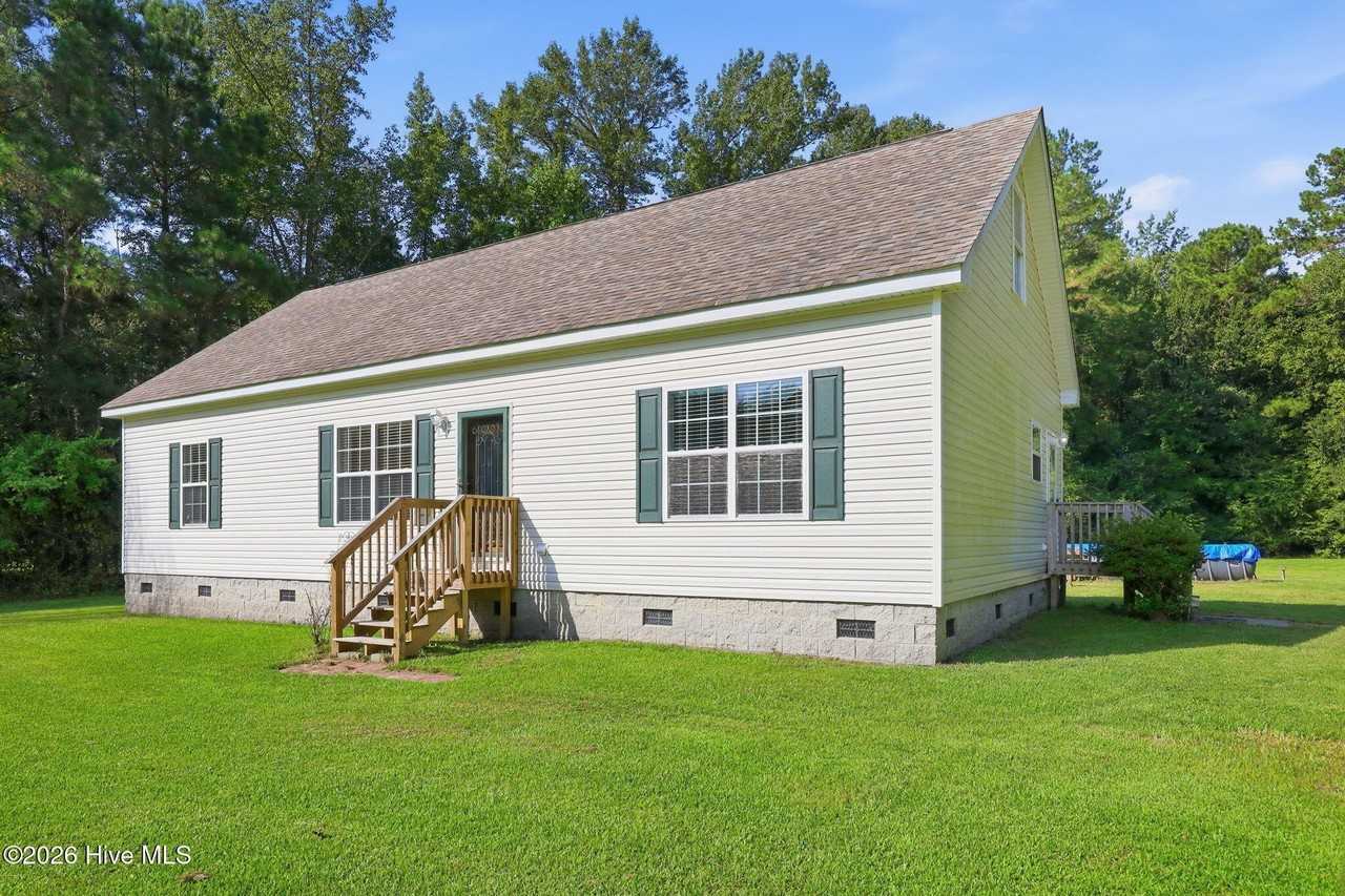 103 Meadowview Rd - Photo 3 of 50
