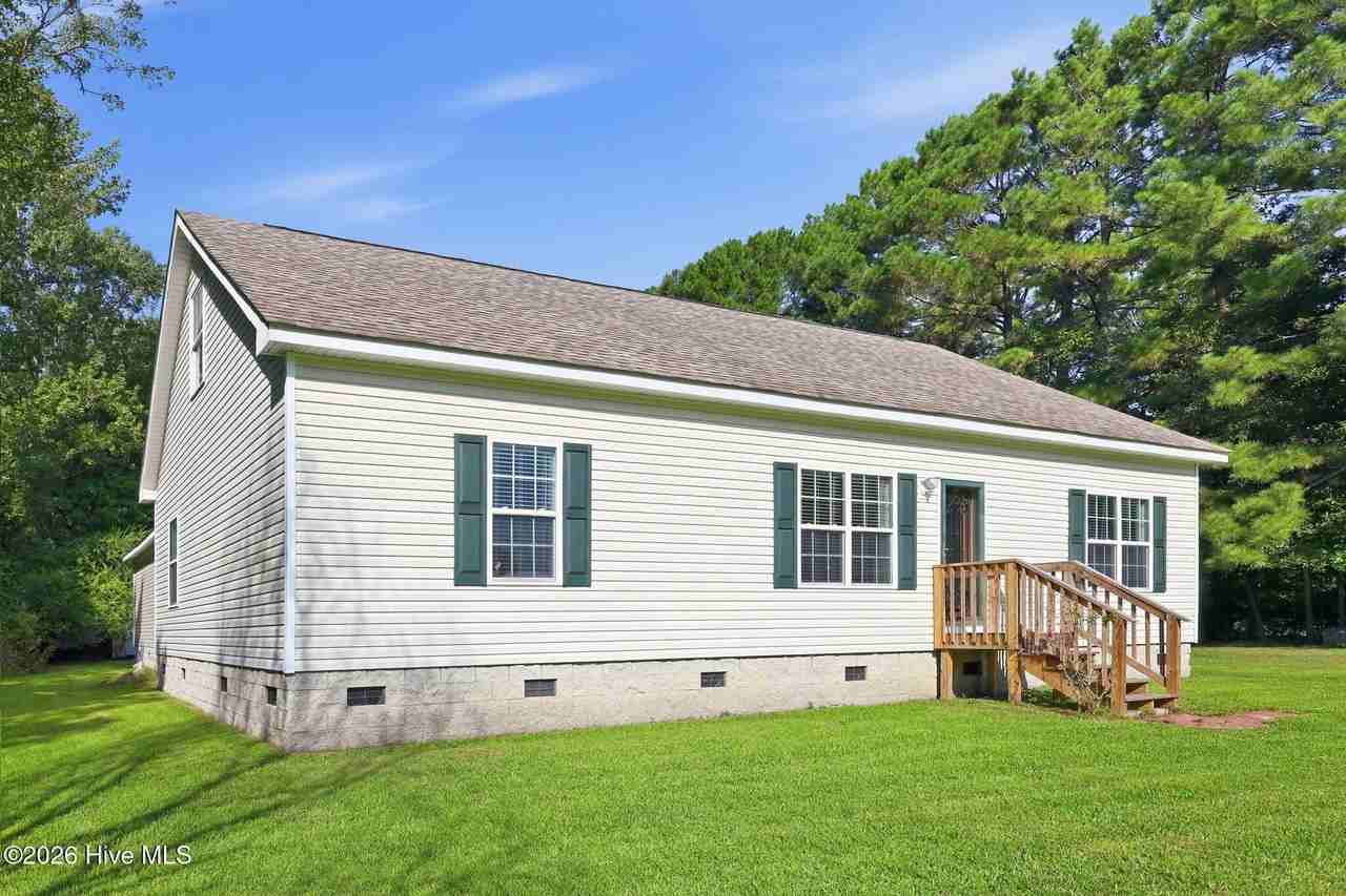 103 Meadowview Rd - Photo 4 of 50
