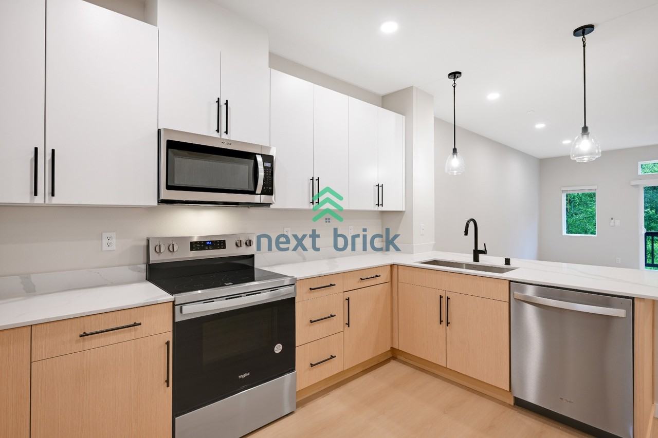 19524 16th Ave Se #D3 - Photo 6 of 25