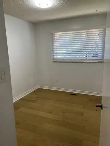 23 Blossom Ave - Photo 6 of 19