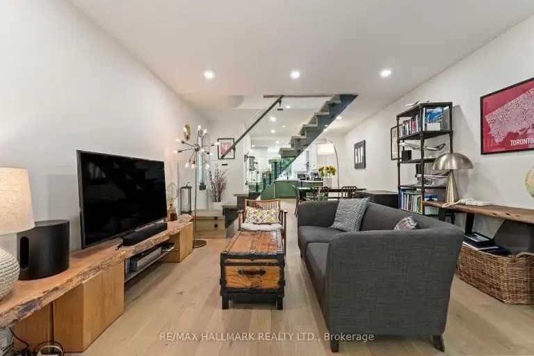 324 Kenilworth Ave - Photo 3 of 27