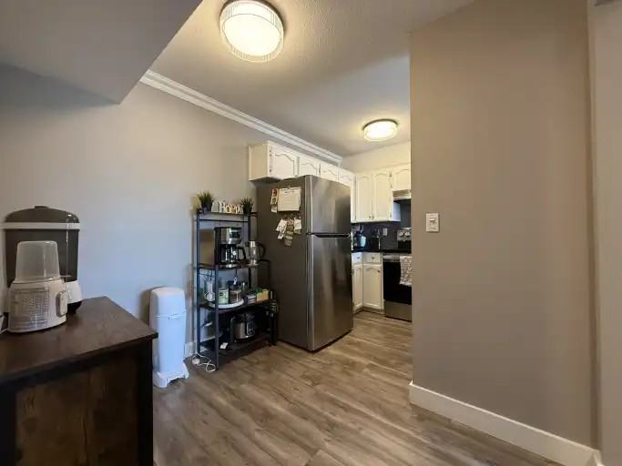 4845 53 St #D204 - Photo 5 of 12