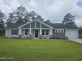 featured image of 870 Golf View Rd