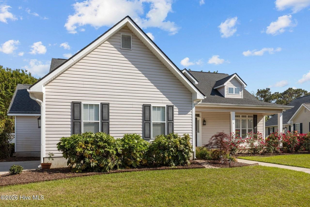 112 Carefree Ln - Photo 2 of 39