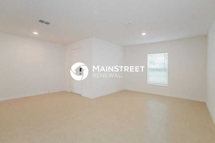 1656 Gopher Tree St - Photo 3 of 16