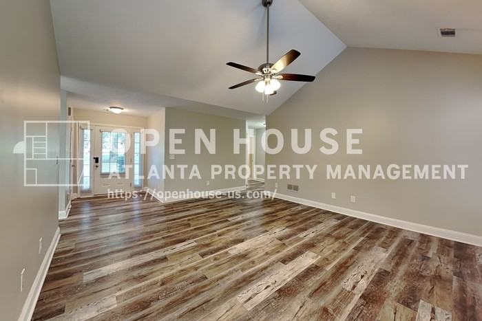 3564 Saddlebrook Dr - Photo 5 of 20