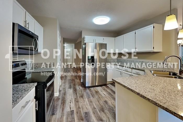 3564 Saddlebrook Dr - Photo 7 of 20