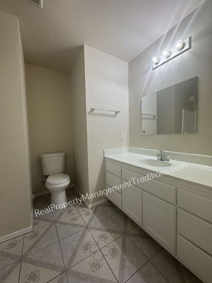 40956 176th St E - Photo 7 of 16