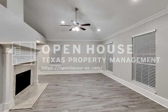 1314 Flameleaf Dr - Photo 4 of 18