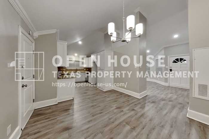 1314 Flameleaf Dr - Photo 6 of 18